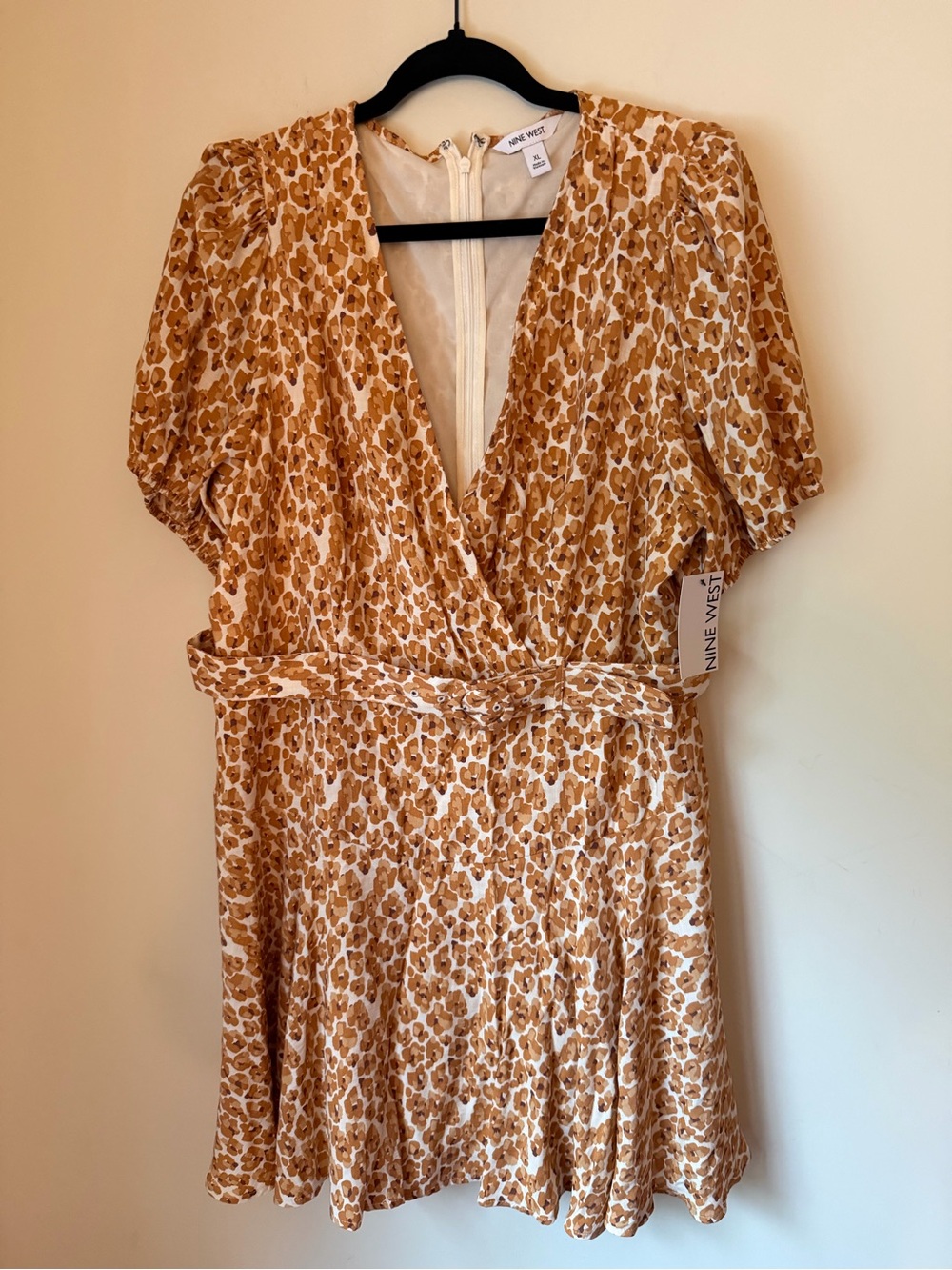 Nine West XL Faux Wrap Belted Leopard Print Dress Puff Sleeve NWT Chic, Tans